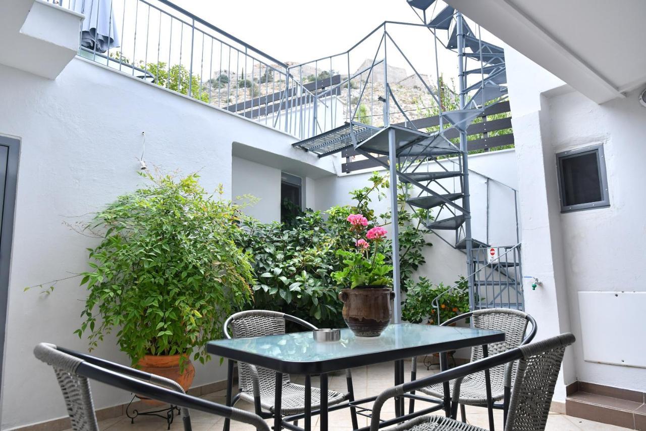 Apartment Giorgos House